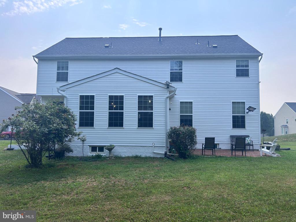 32 LILBURN DRIVE