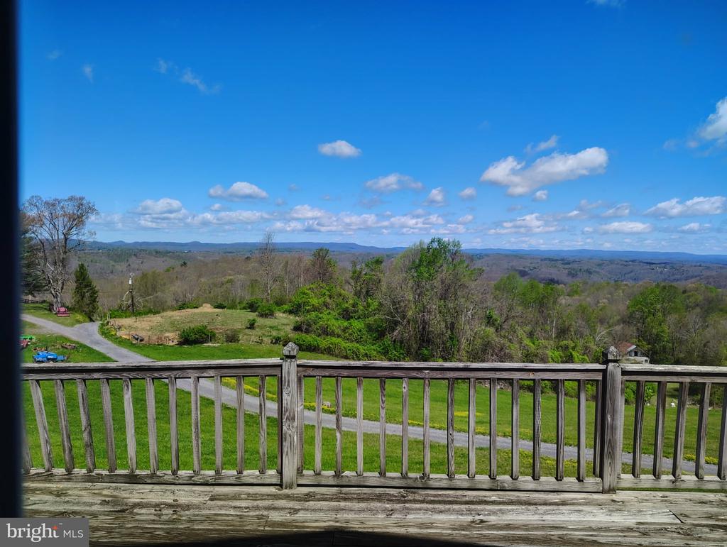 303 WILLEVA ROAD
