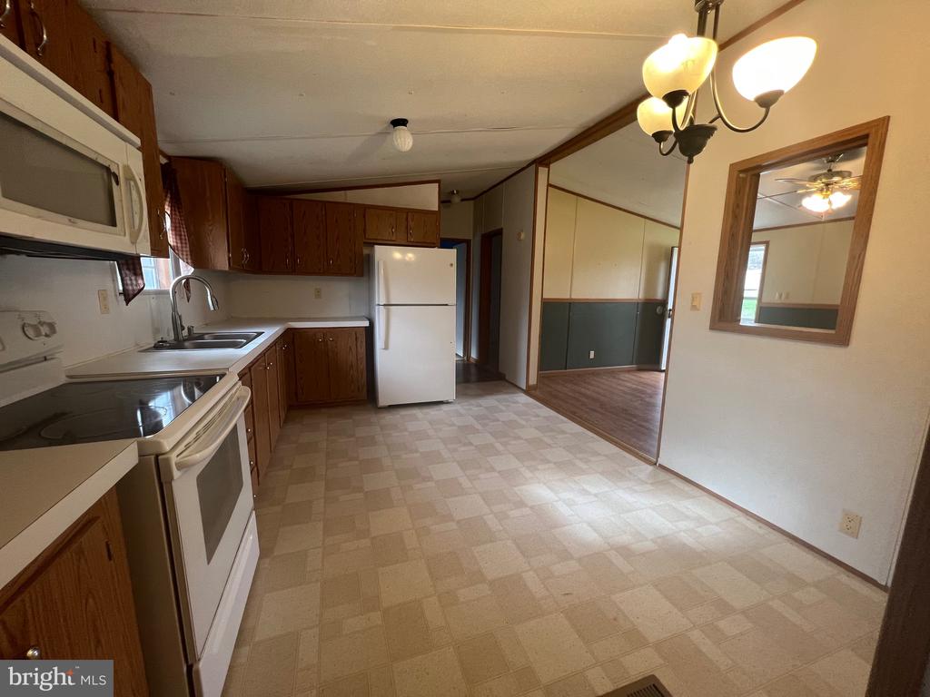 25 Workman Drive