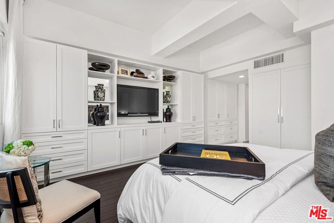 10701 Wilshire Blvd Unit: 1202