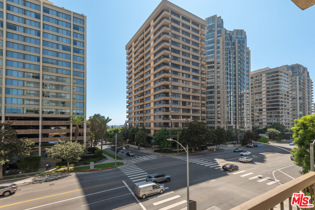 10747 Wilshire Blvd Unit: 601
