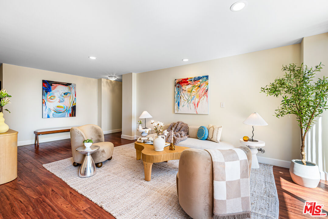 10747 Wilshire Blvd Unit: 601