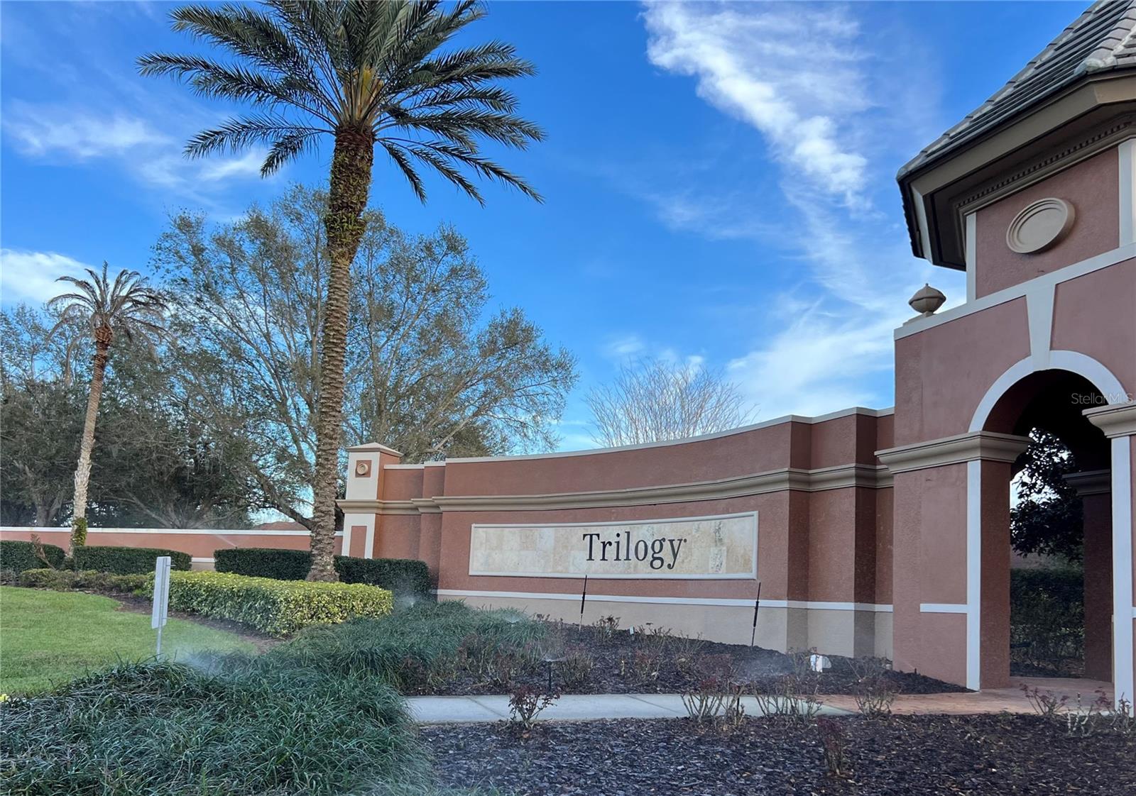 119 FALLING ACORN AVE