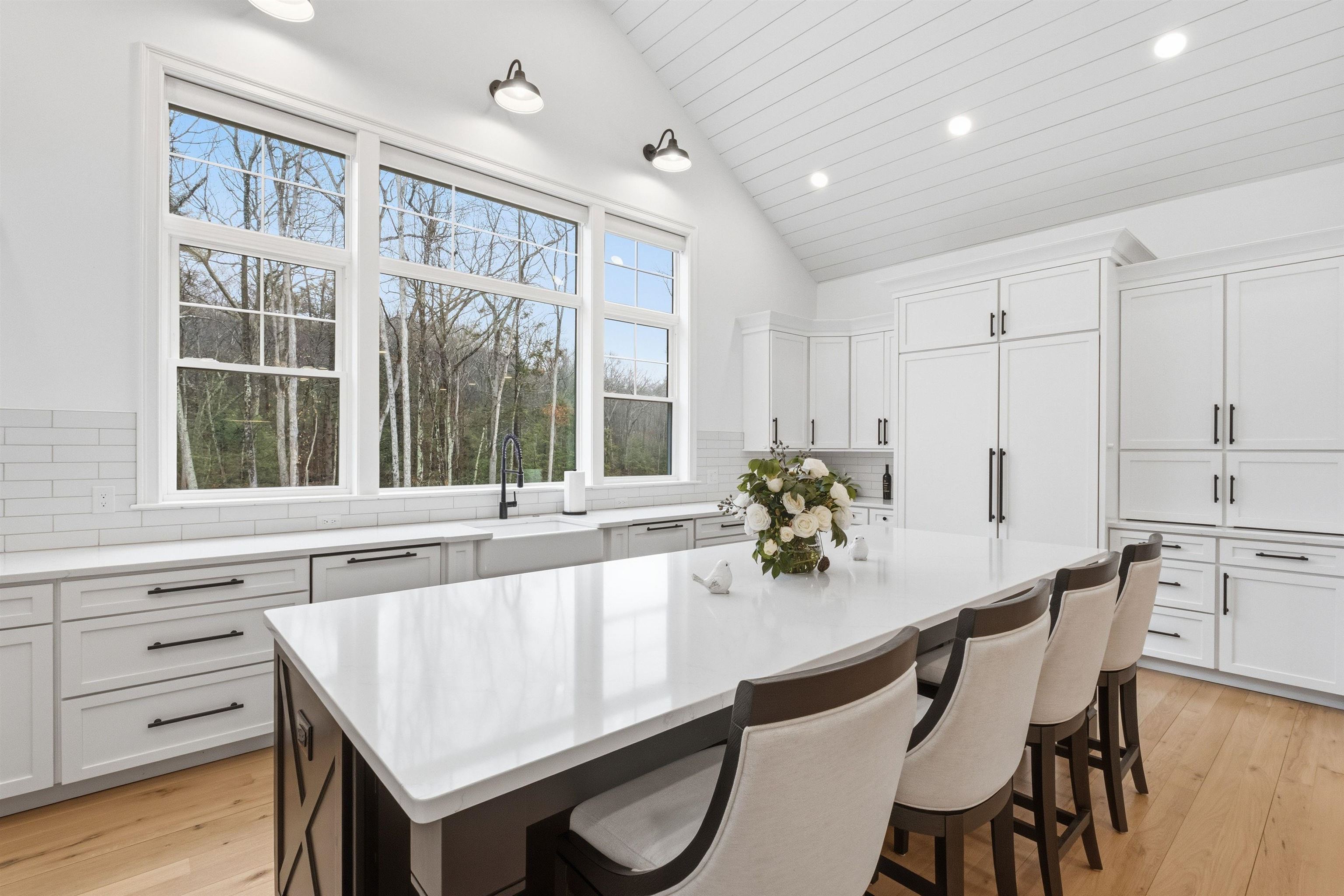 10 Hobart Lane
