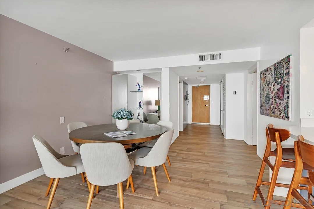 1750 Avenida Del Mundo Unit 810