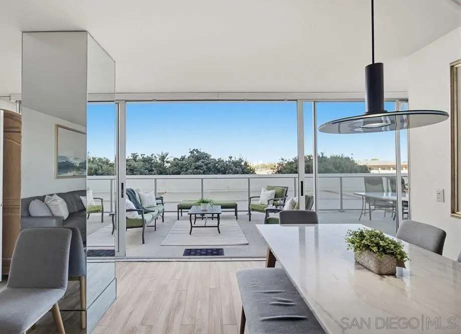 1820 Avenida Del Mundo Unit 108