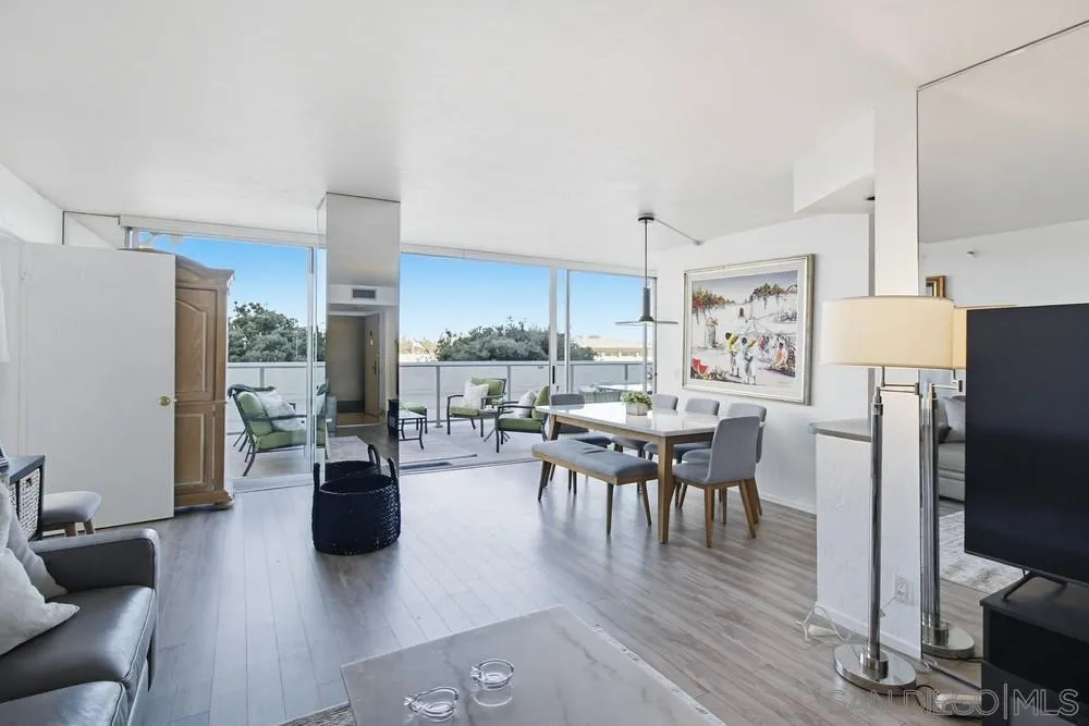 1820 Avenida Del Mundo Unit 108