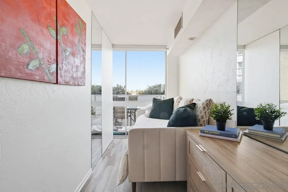 1820 Avenida Del Mundo Unit 108