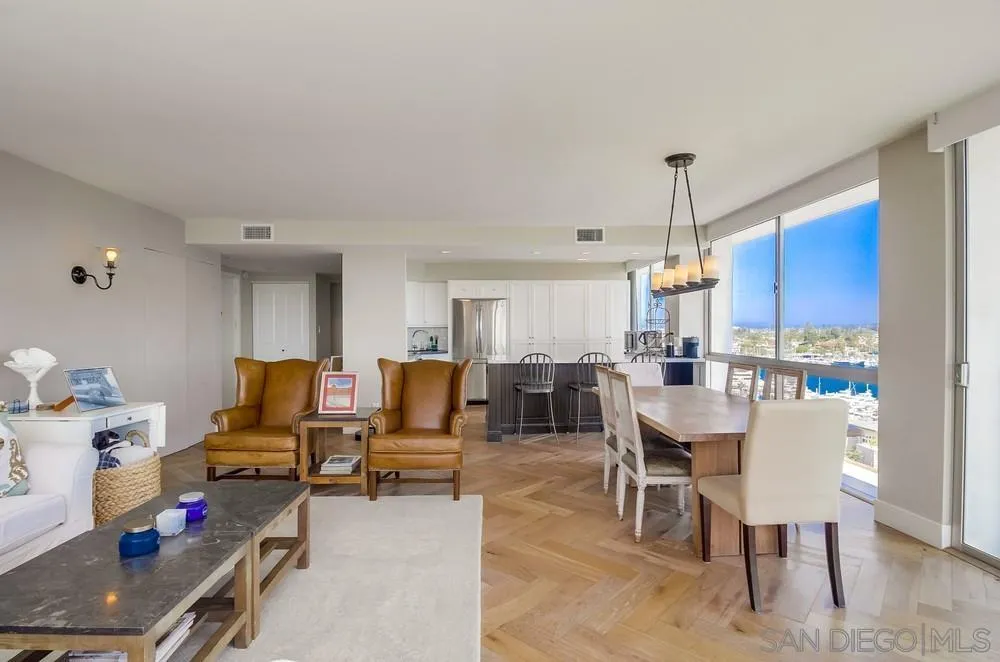 1770 Avenida Del Mundo Unit 1004