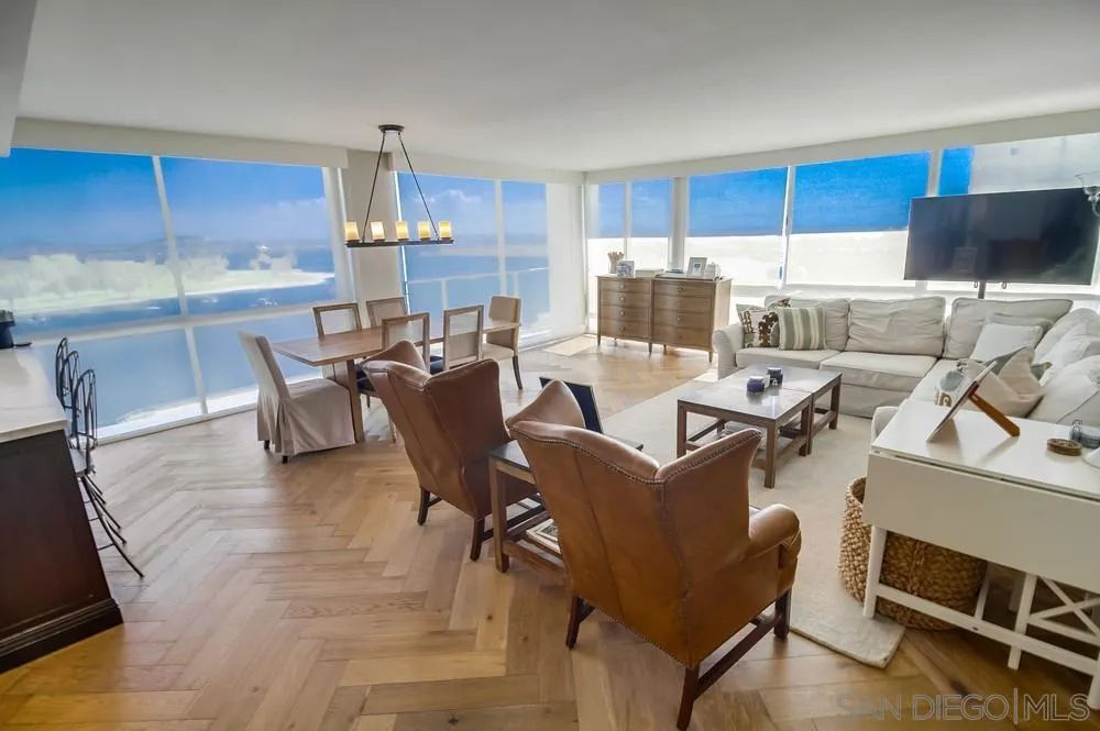 1770 Avenida Del Mundo Unit 1004