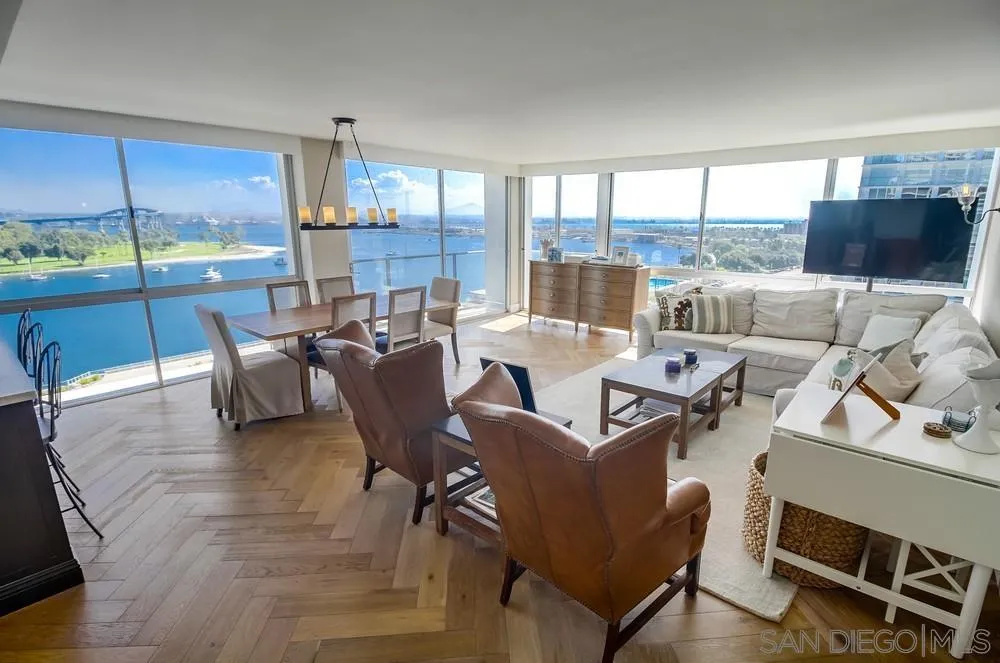 1770 Avenida Del Mundo Unit 1004