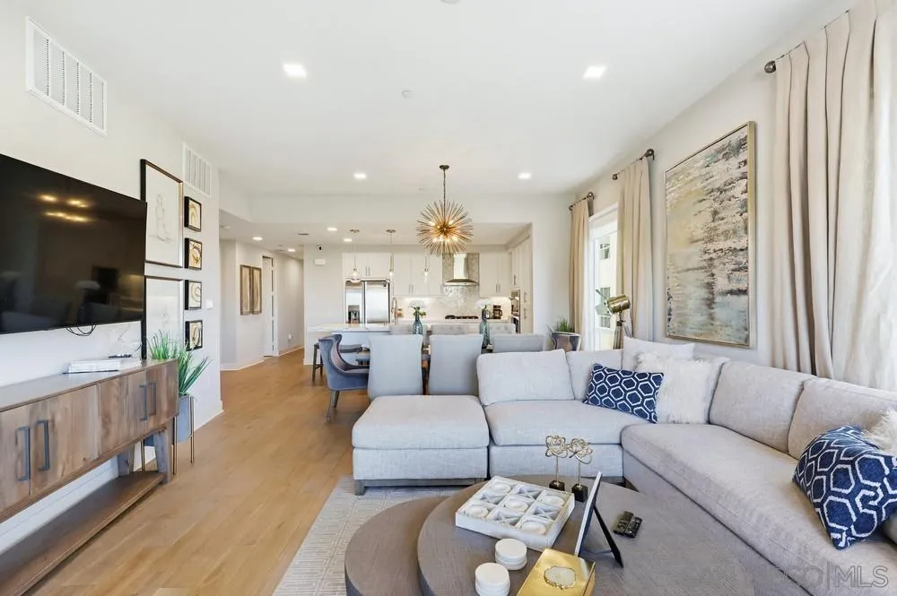 2460 Community Unit 3