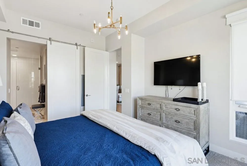 2460 Community Unit 3