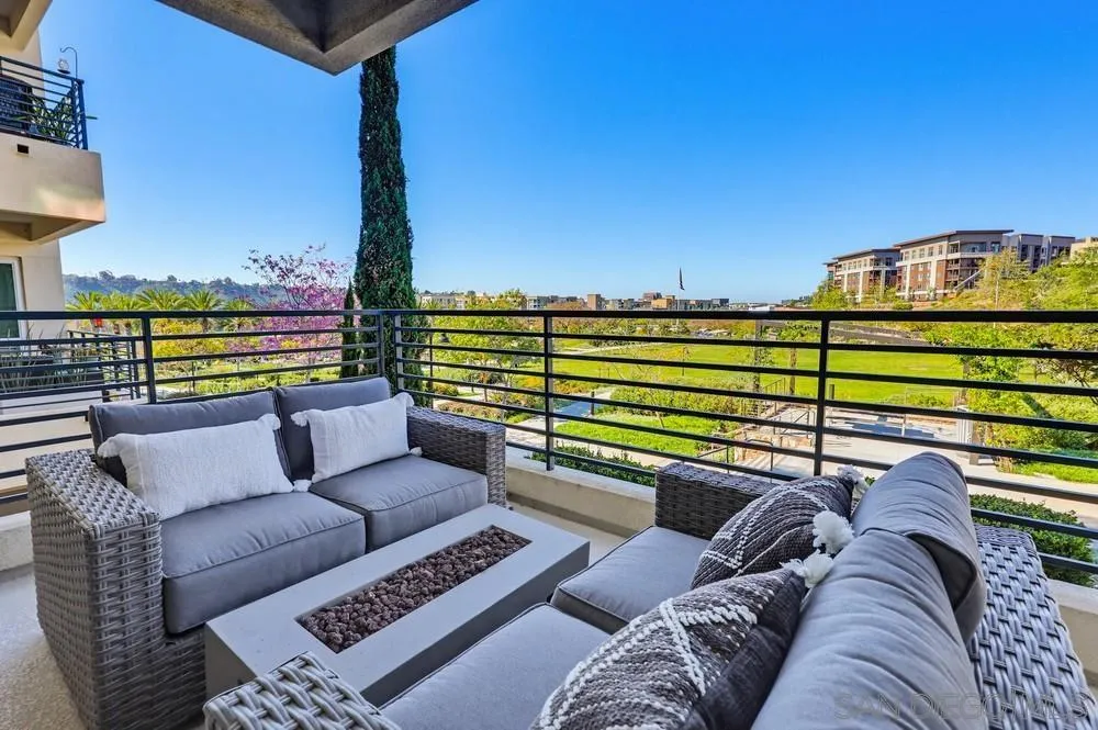 2460 Community Unit 3