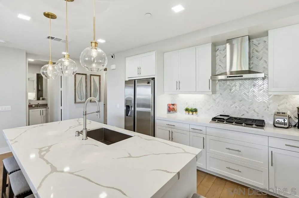 2460 Community Unit 3