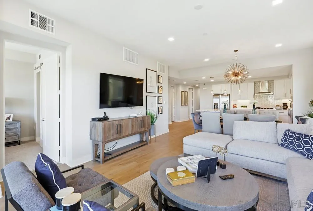 2460 Community Unit 3