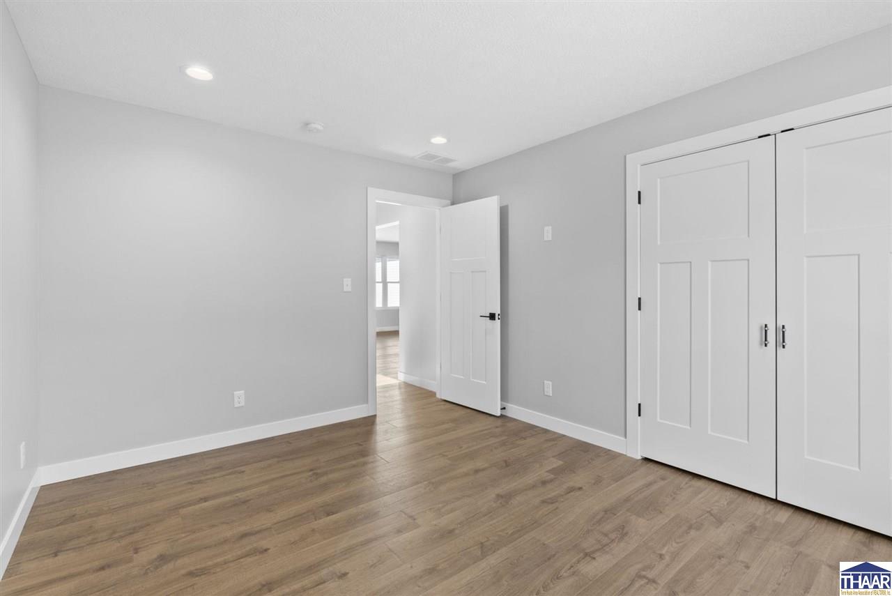 1620 Albert Way
