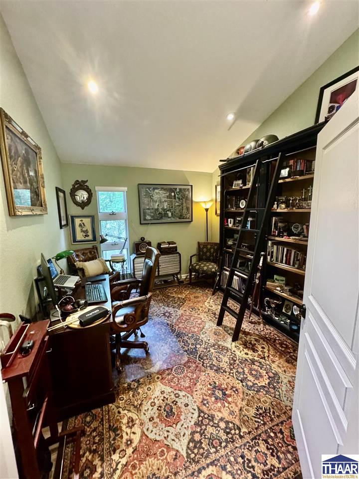 1400 W Lakewood