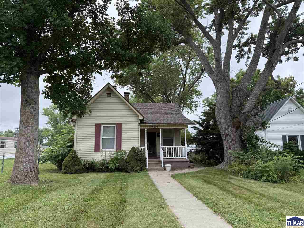 9134 E US Hwy 40