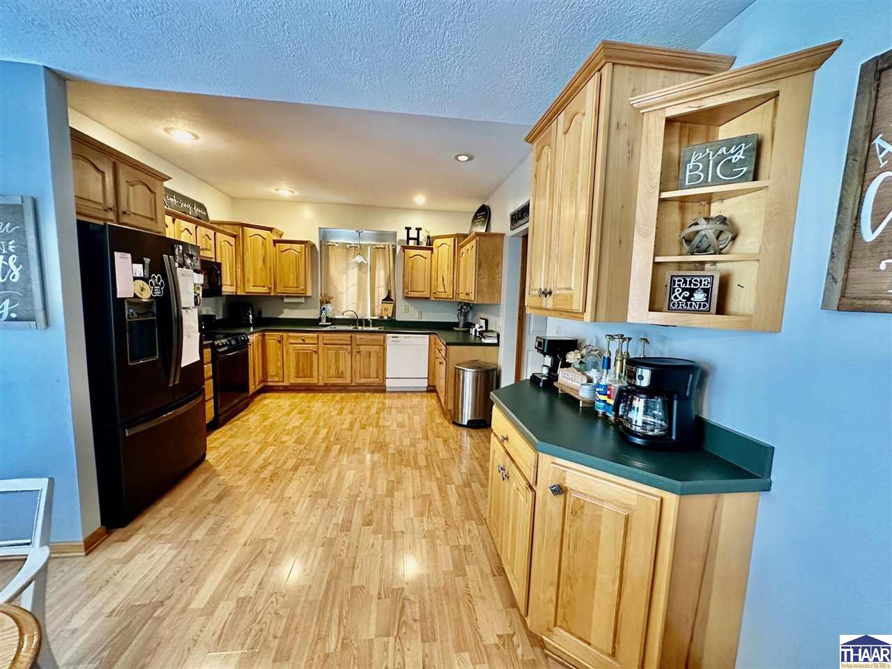 4473 W White Tail Drive