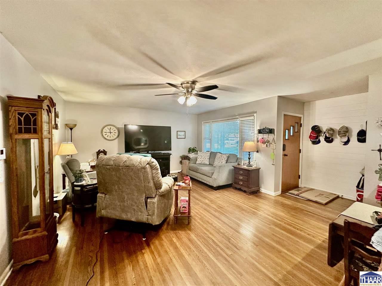 1941 S 21st Street