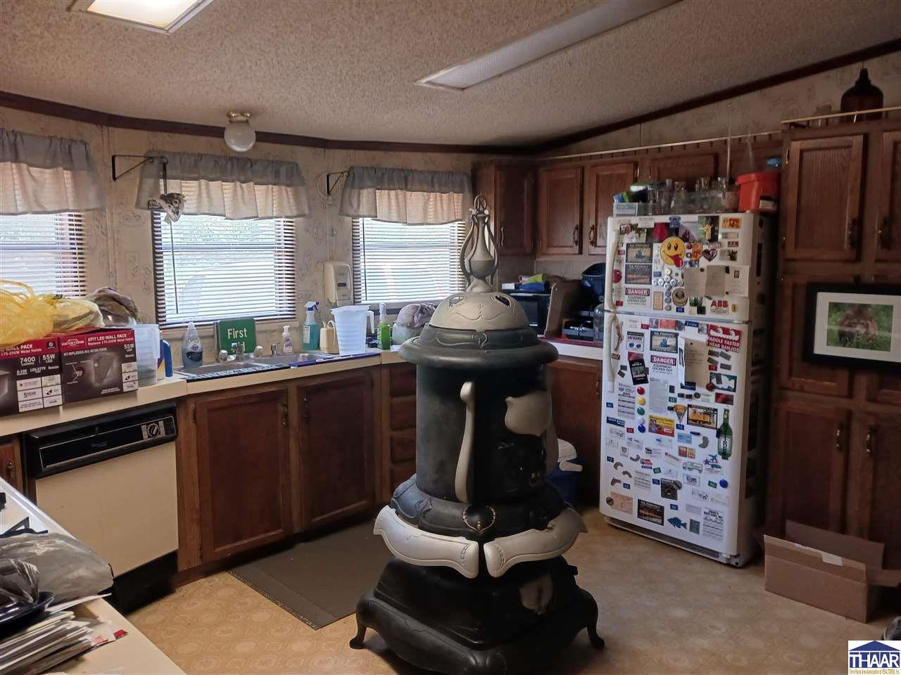 2606 E Co Rd 900 S