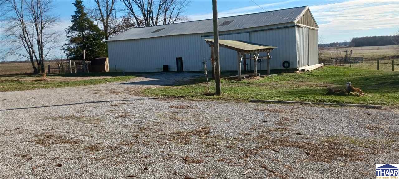 65 W Co Rd 1100 S