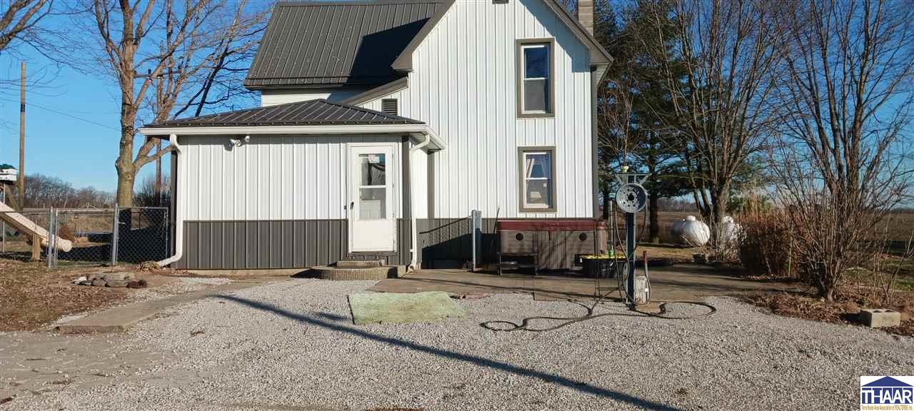65 W Co Rd 1100 S