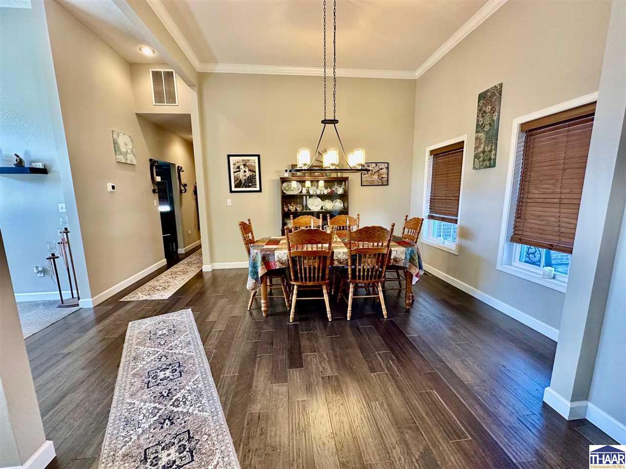 345 Chene Court