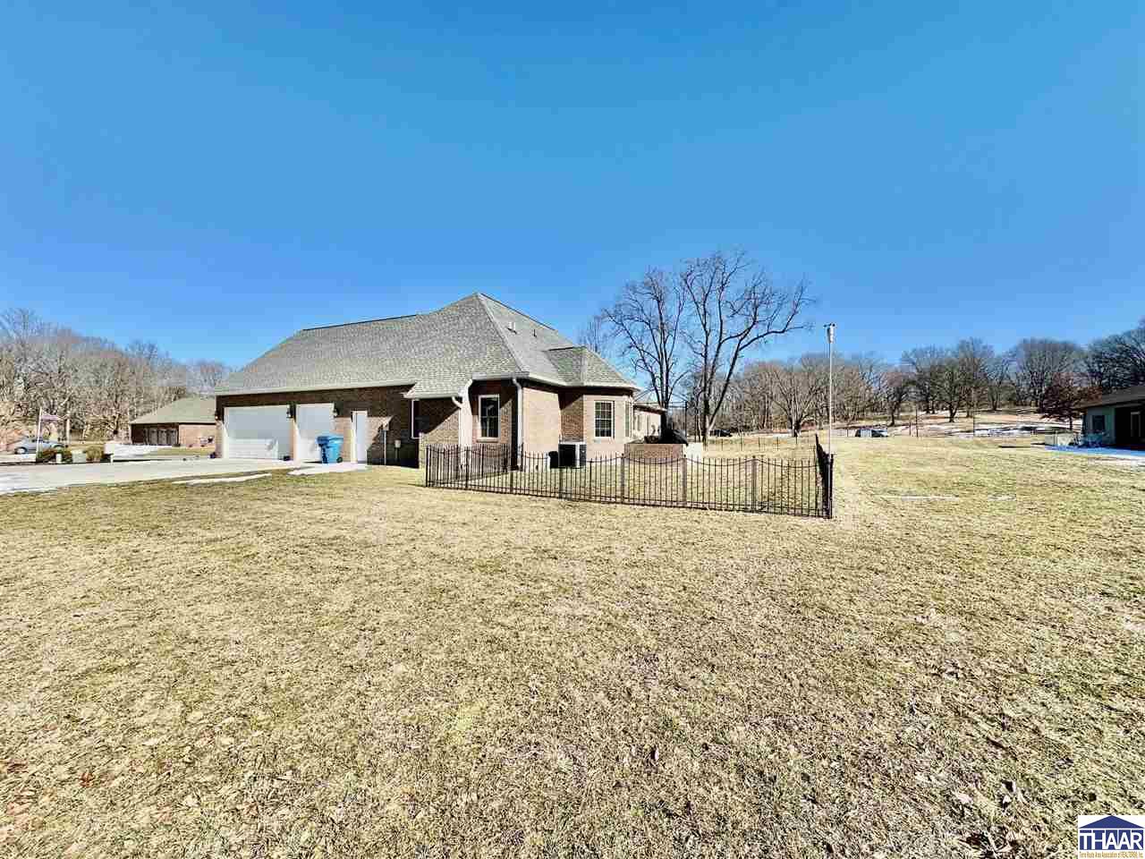 345 Chene Court
