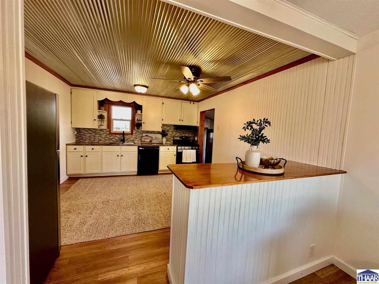 8984 E Rio Grande Ave