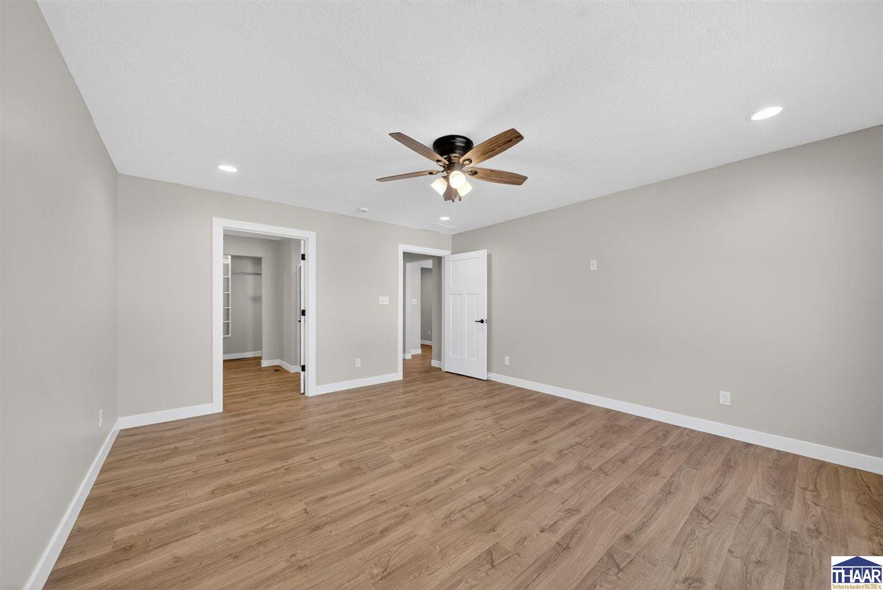 1653 Albert Way