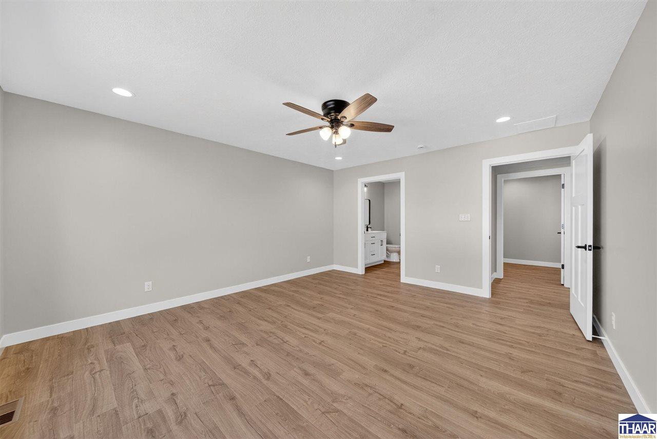 1653 Albert Way