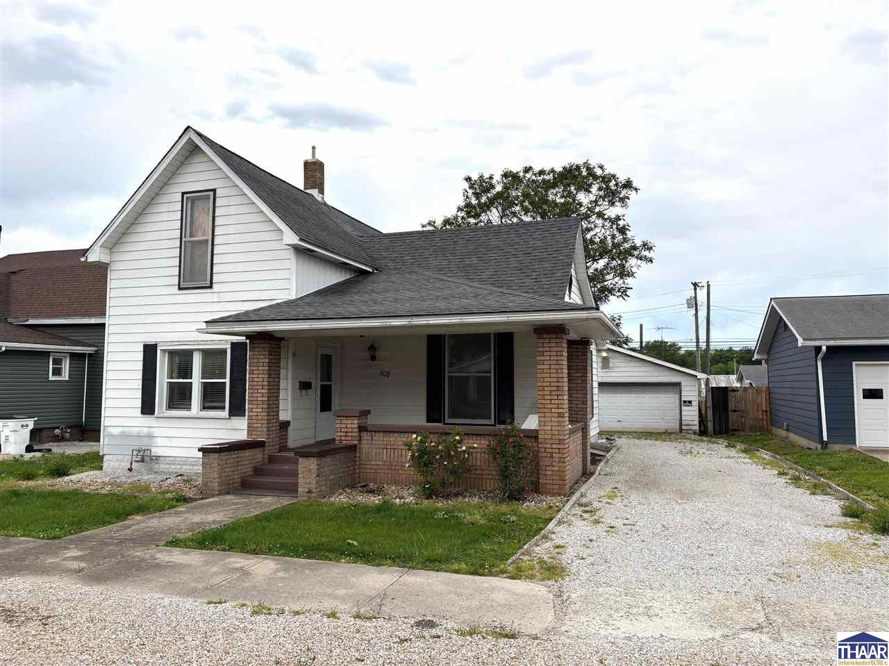 808 Washington Street
