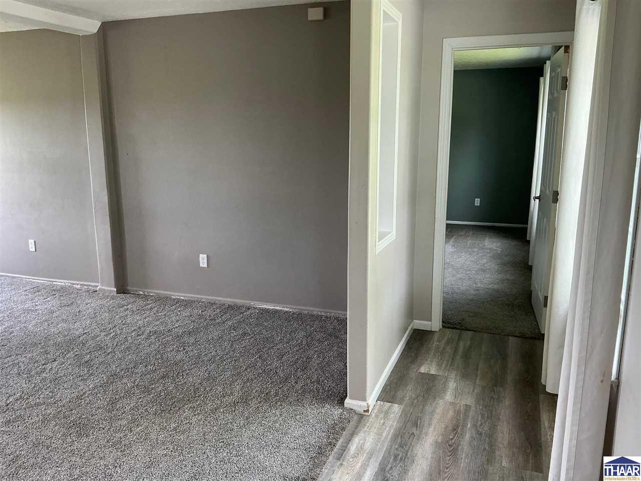 8109 S Co Rd 100 E