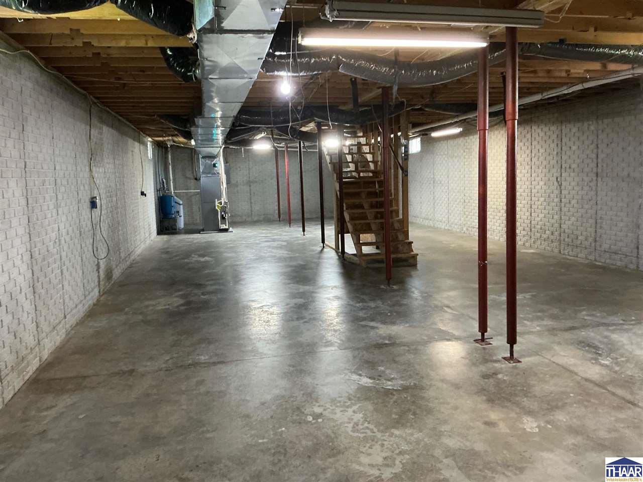 8109 S Co Rd 100 E