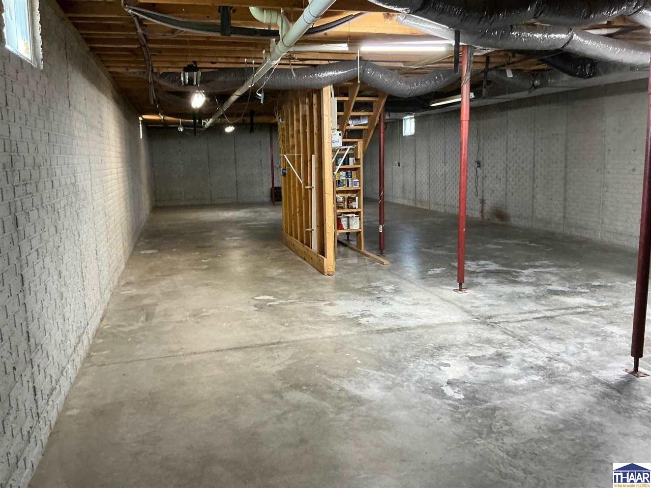 8109 S Co Rd 100 E