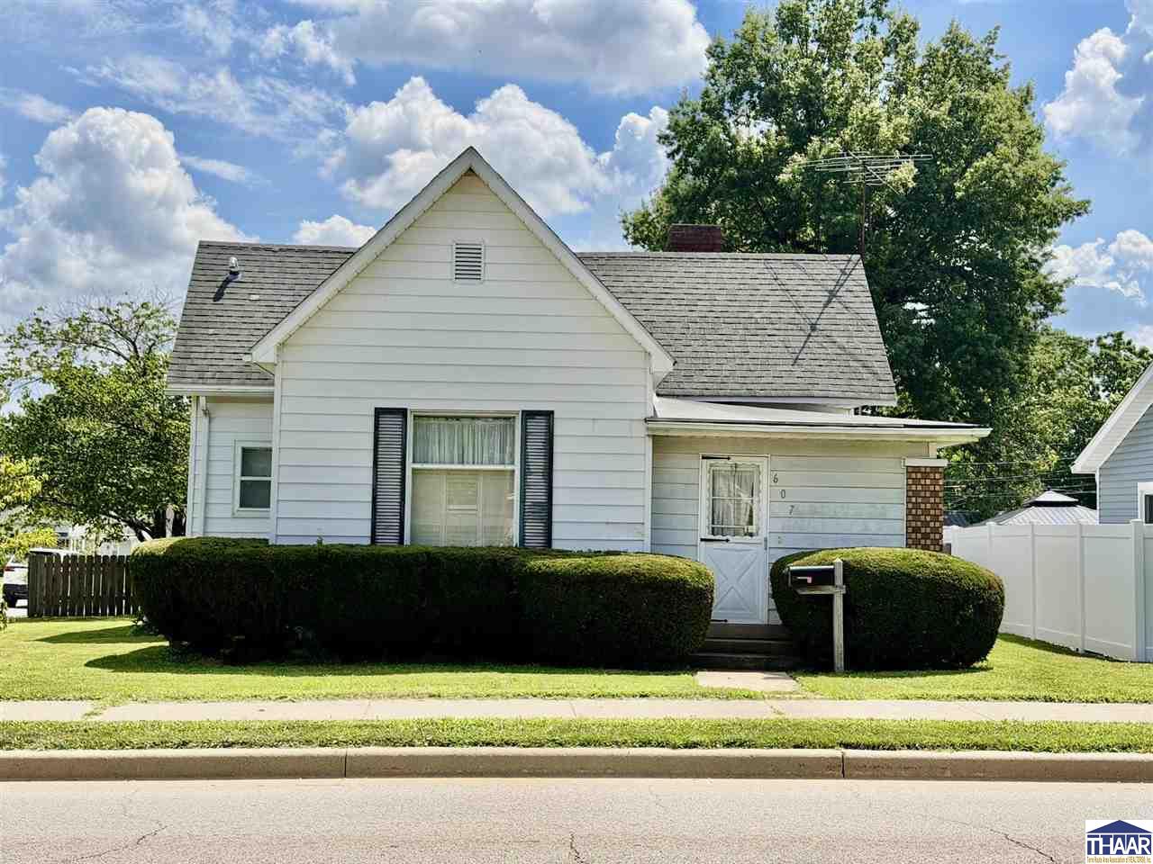 607 N Forest Avenue