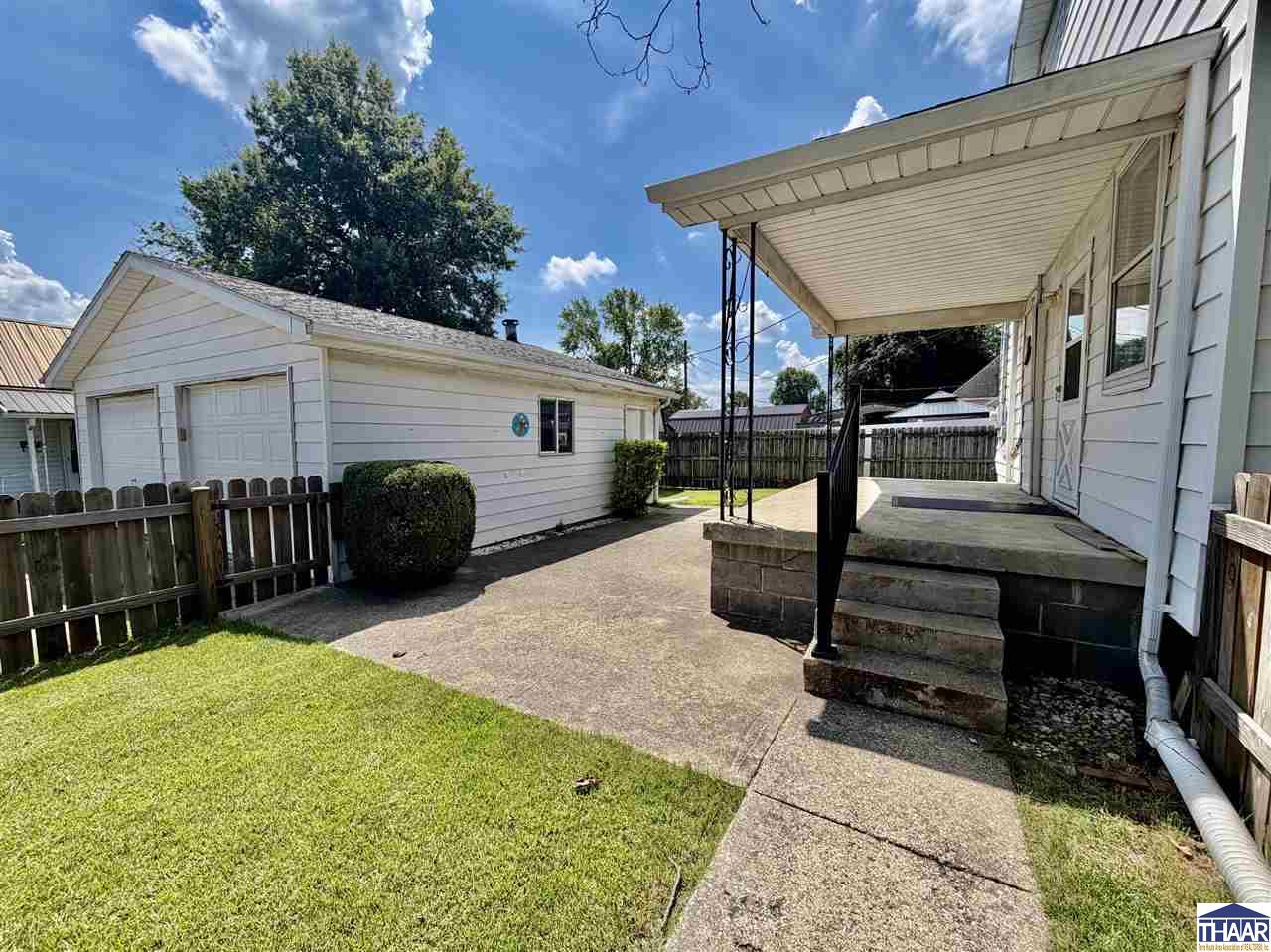 607 N Forest Avenue