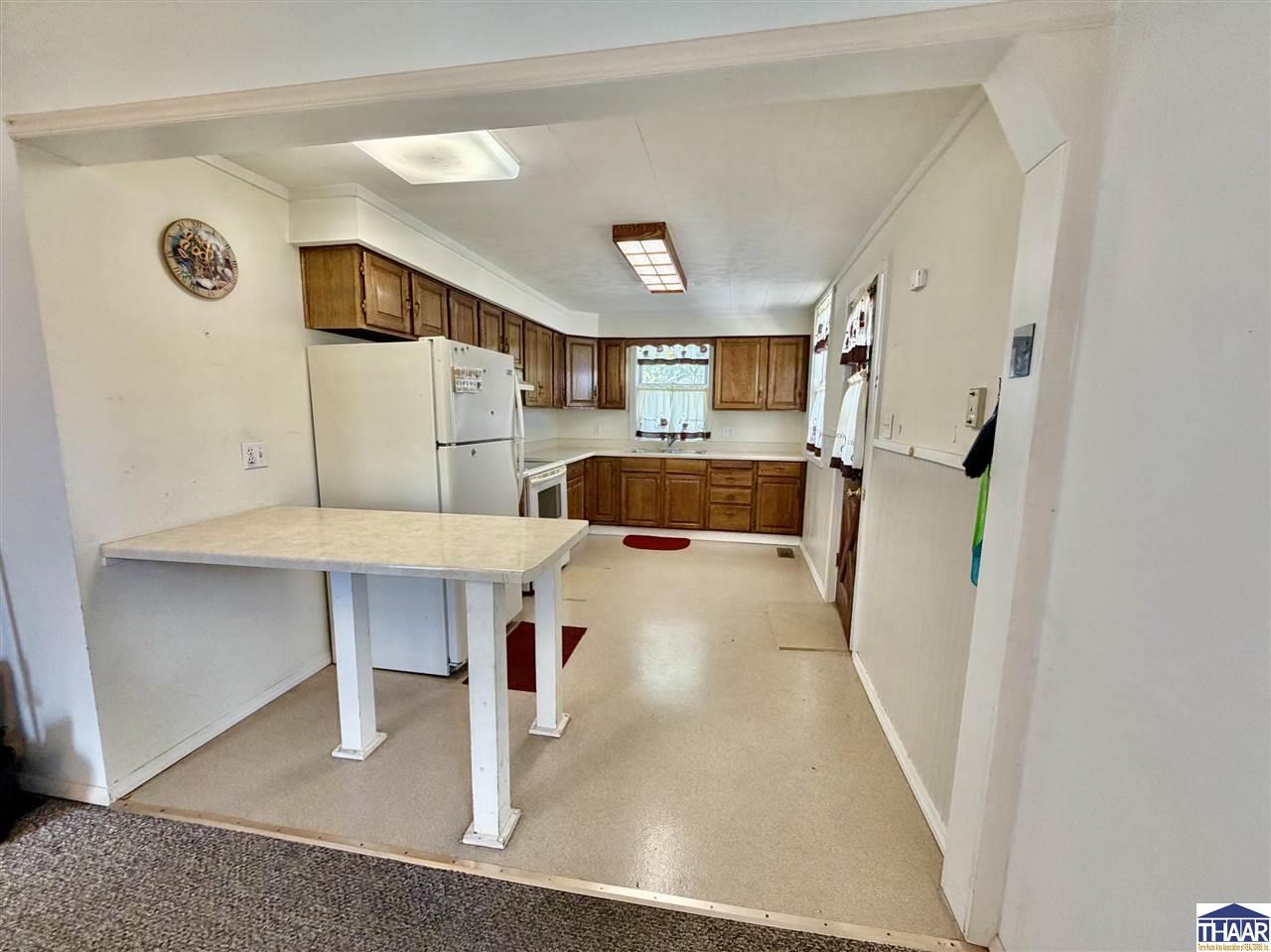 607 N Forest Avenue