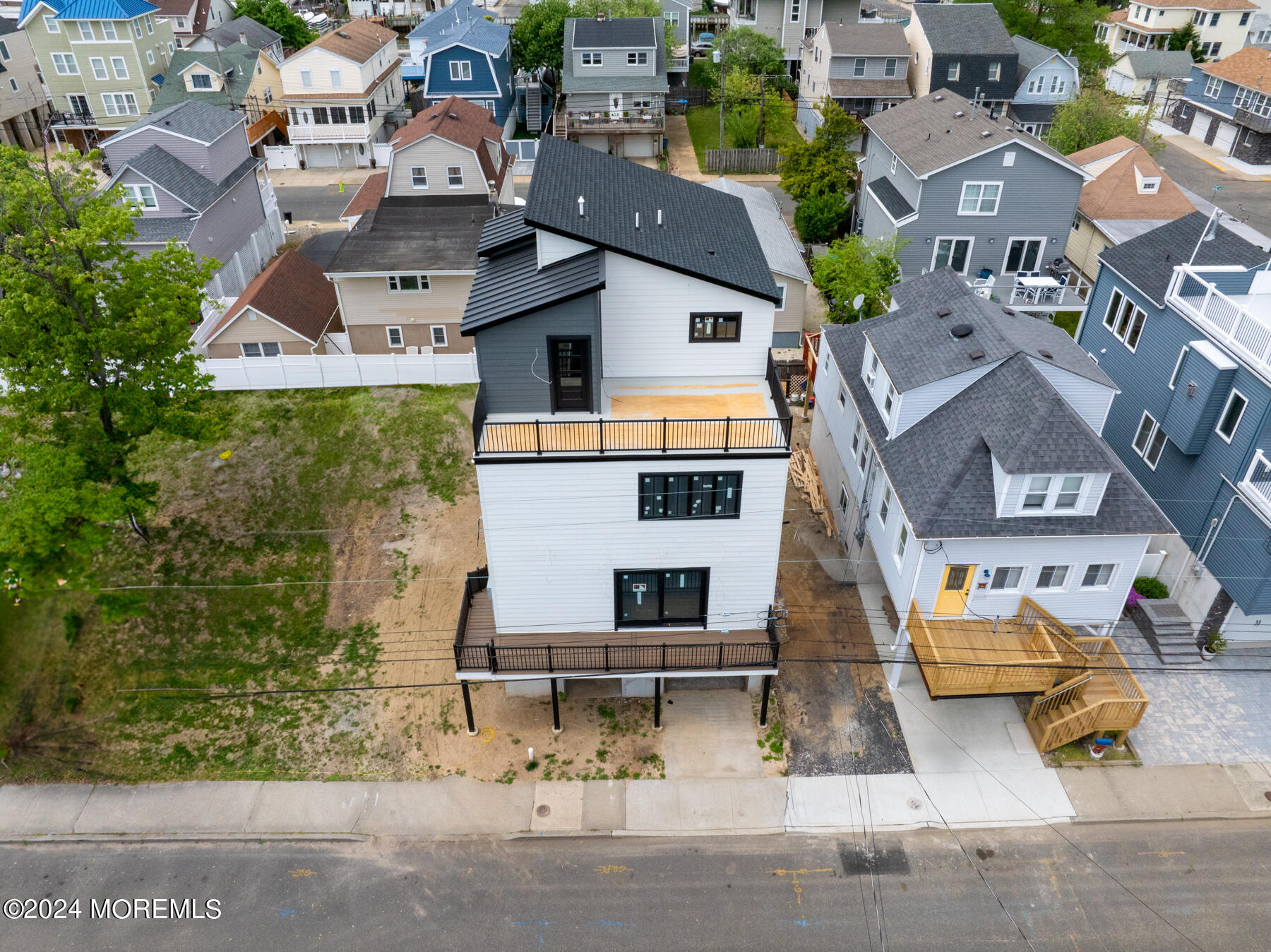 30 Seadrift Avenue