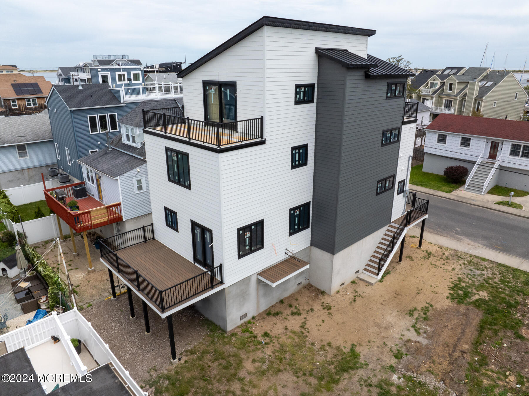 30 Seadrift Avenue