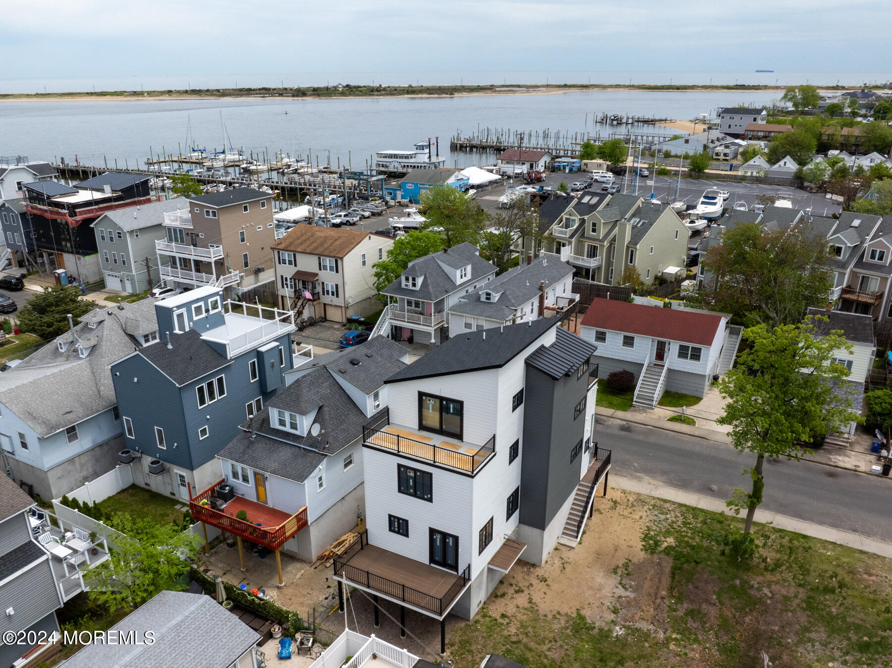 30 Seadrift Avenue