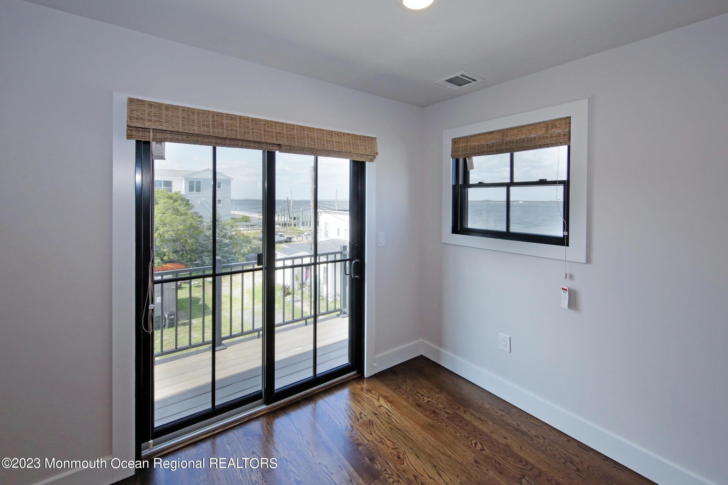 30 Seadrift Avenue