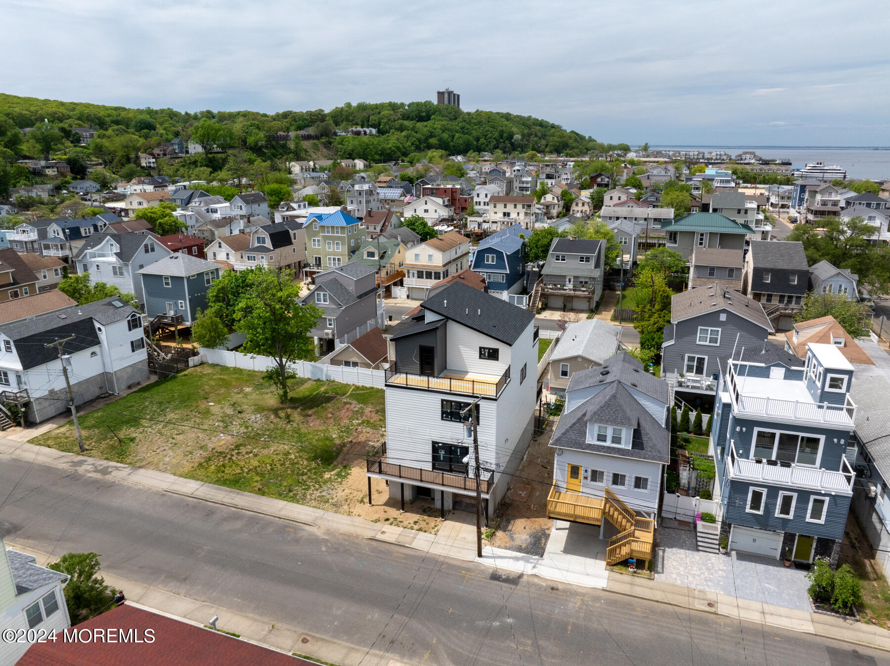 30 Seadrift Avenue