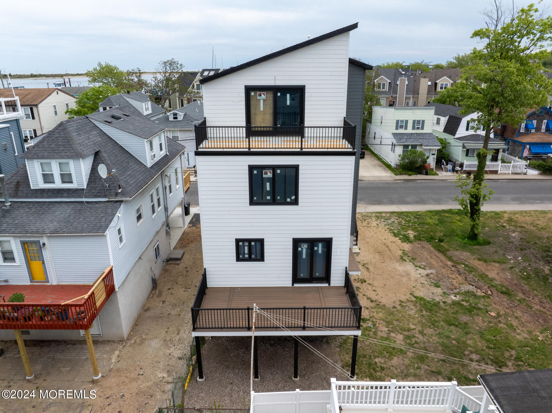 30 Seadrift Avenue