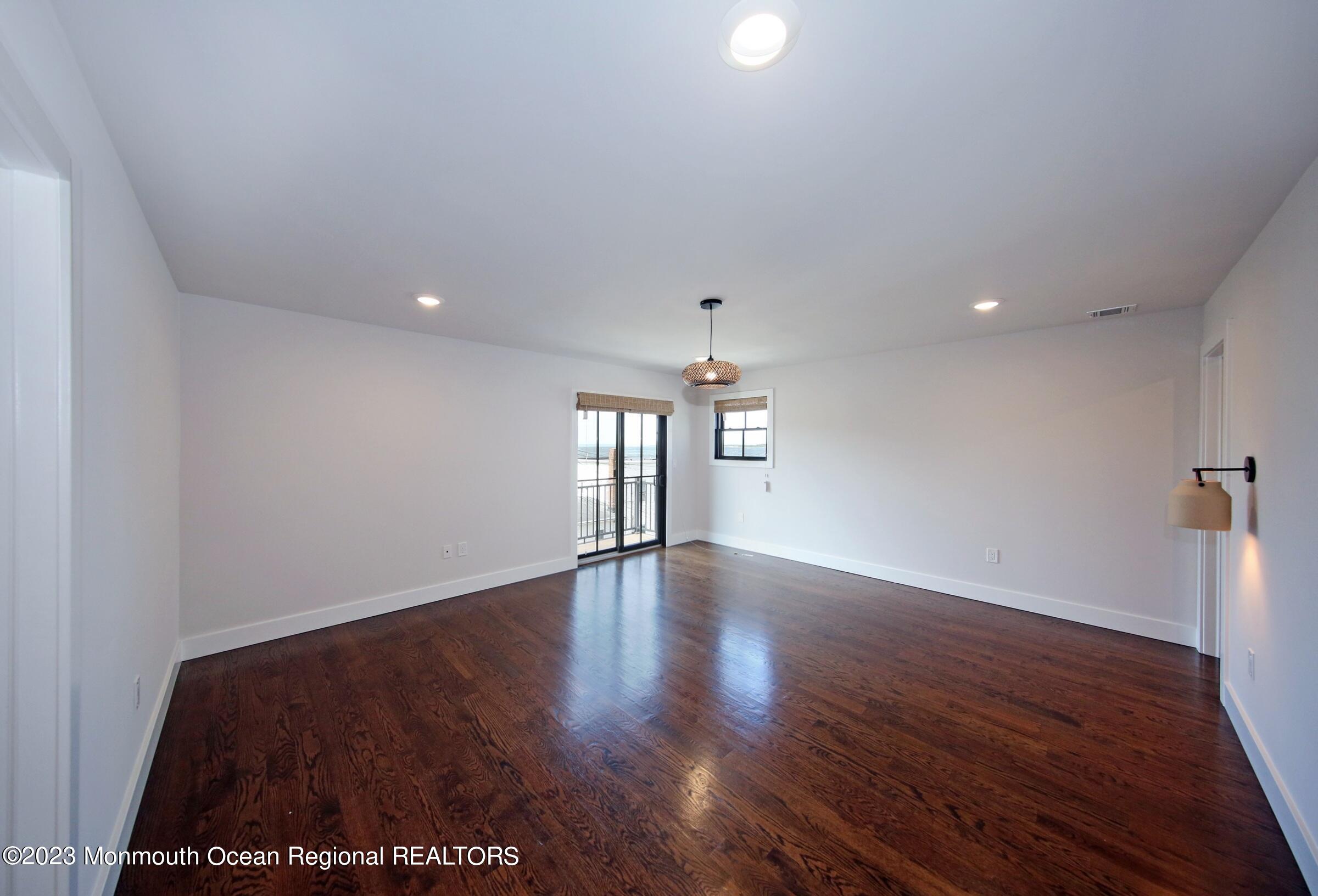 30 Seadrift Avenue