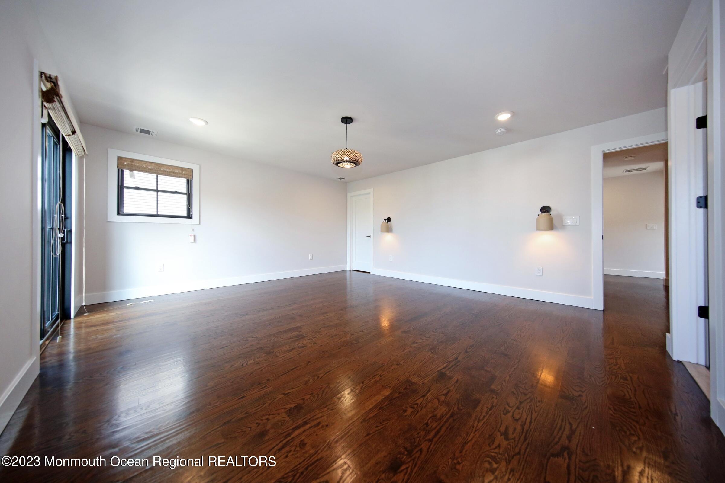 30 Seadrift Avenue