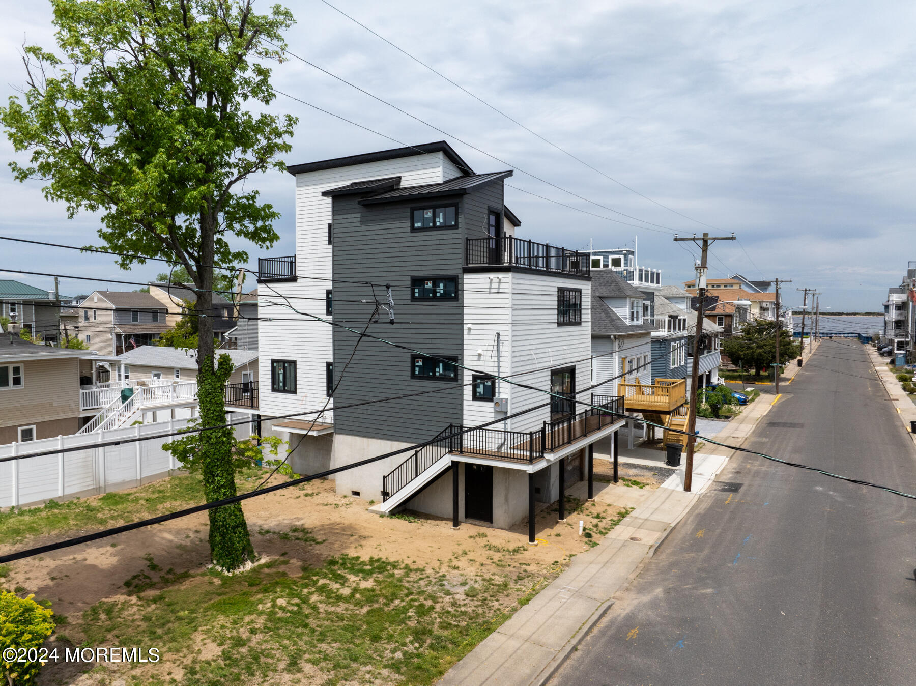 30 Seadrift Avenue