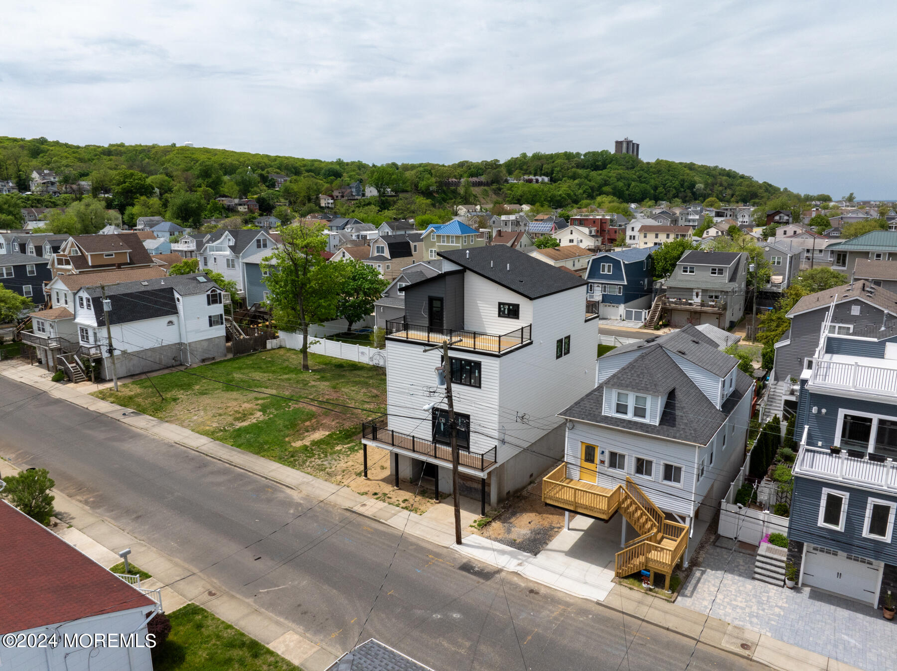 30 Seadrift Avenue